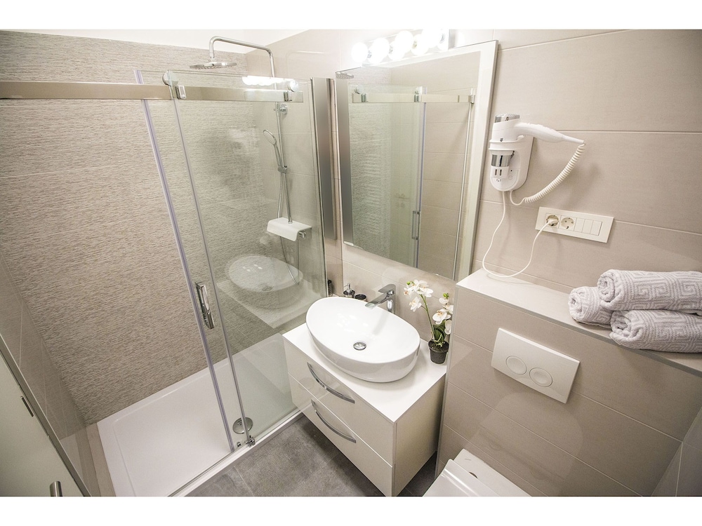 Luxury Rooms Pino 49/50