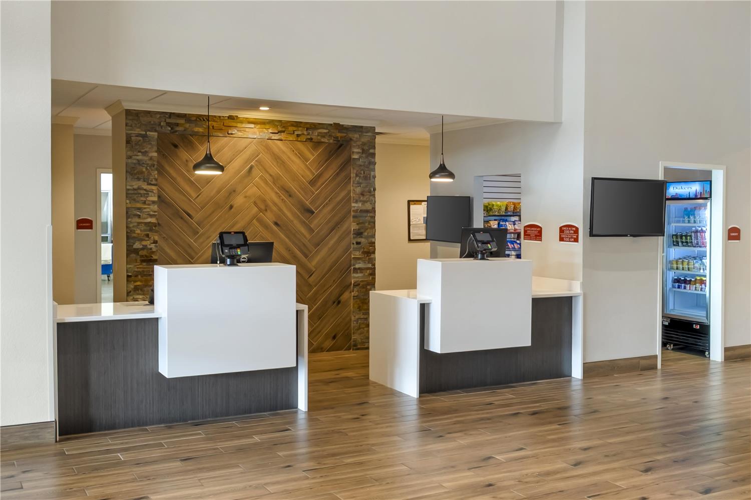 Best Western Plus Elizabethtown Inn & Suites 7/32