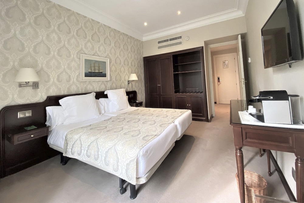 Lamaro Hotel 18/50