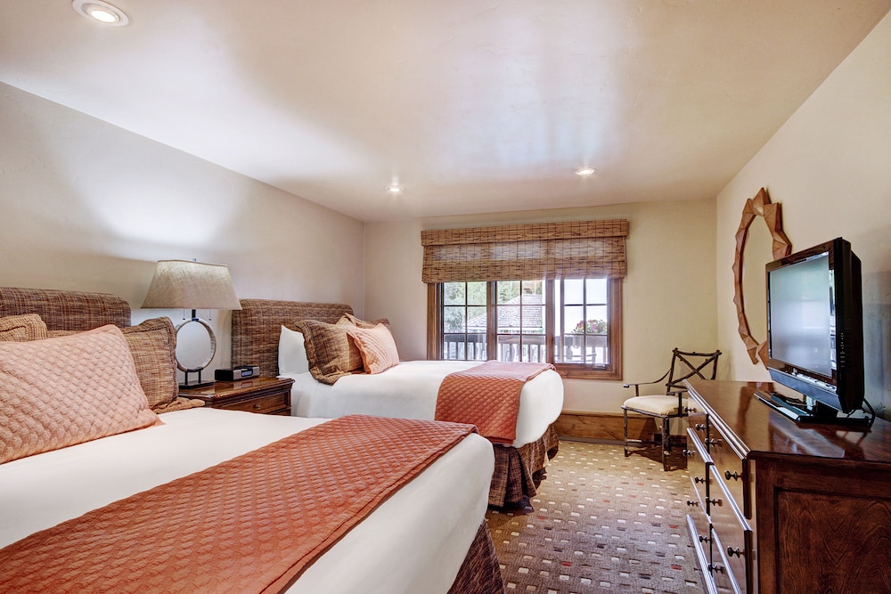 Lodge at Vail Rock Resorts 25/81