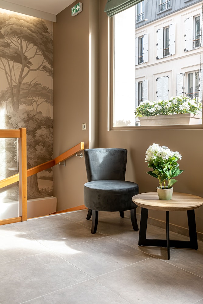 Paris d Issy Hotel Porte de Versailles 37/44