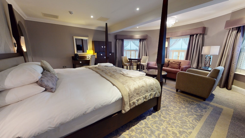 Four Poster, Suite, King Bed