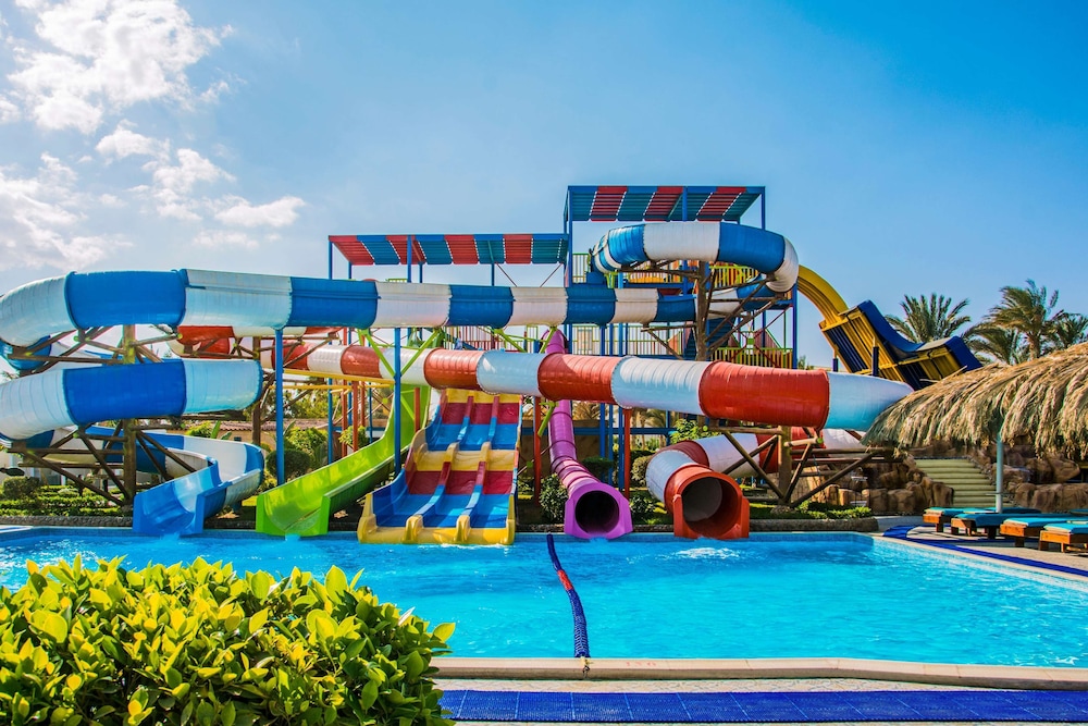 SUNRISE Aqua Joy Resort 52/64