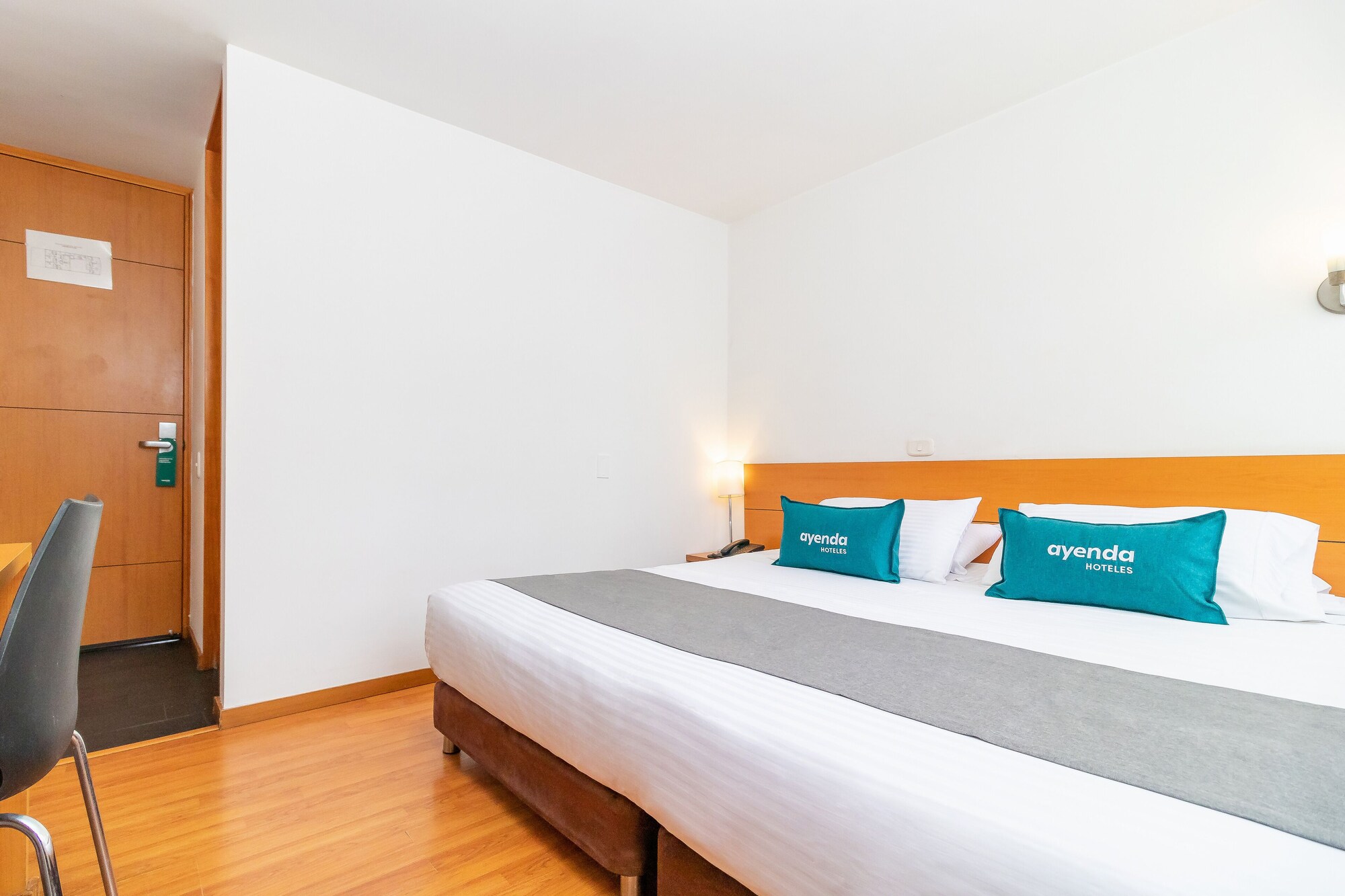 SUPERIOR, DOUBLE BED