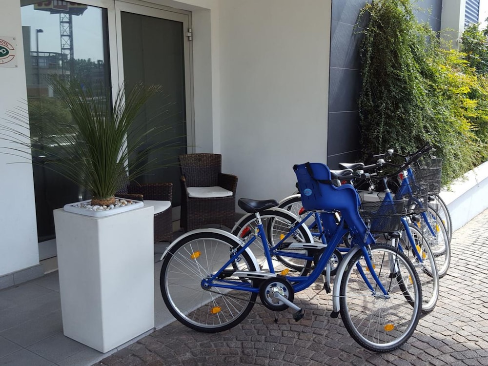 Quality Hotel Michelino Bologna Fiera 50/59
