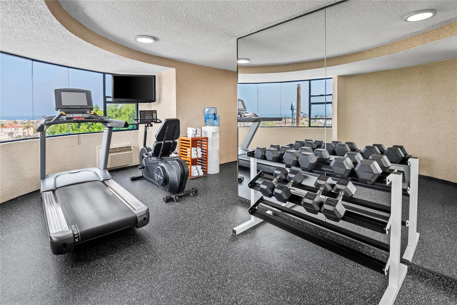Quality Inn & Suites Hermosa Beach 25/38