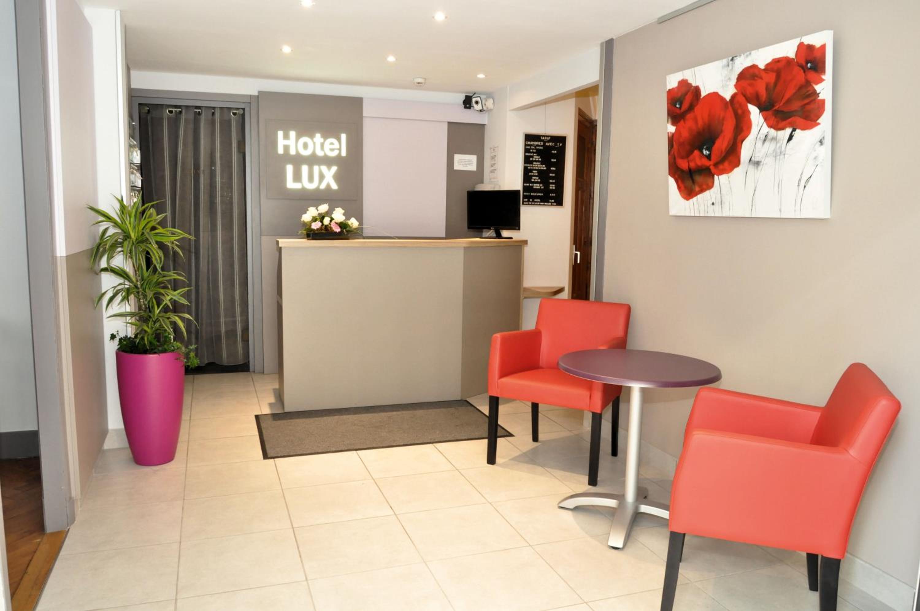 Hôtel Lux 5/55