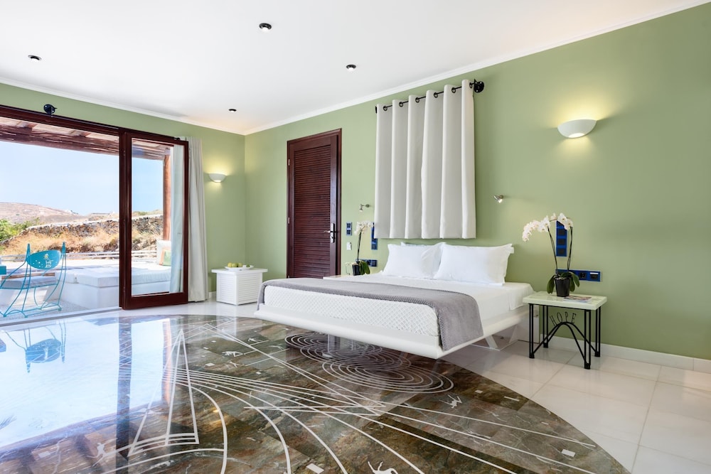 Agalia Luxury Suites 37/78