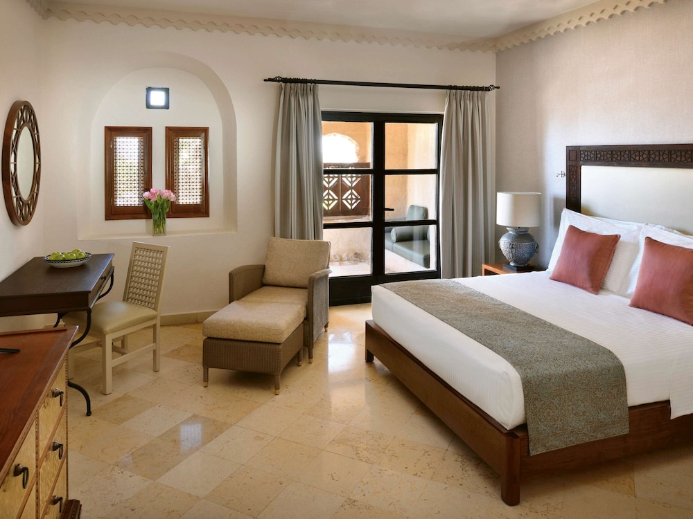 Movenpick Resort and Spa Dead Sea 23/75