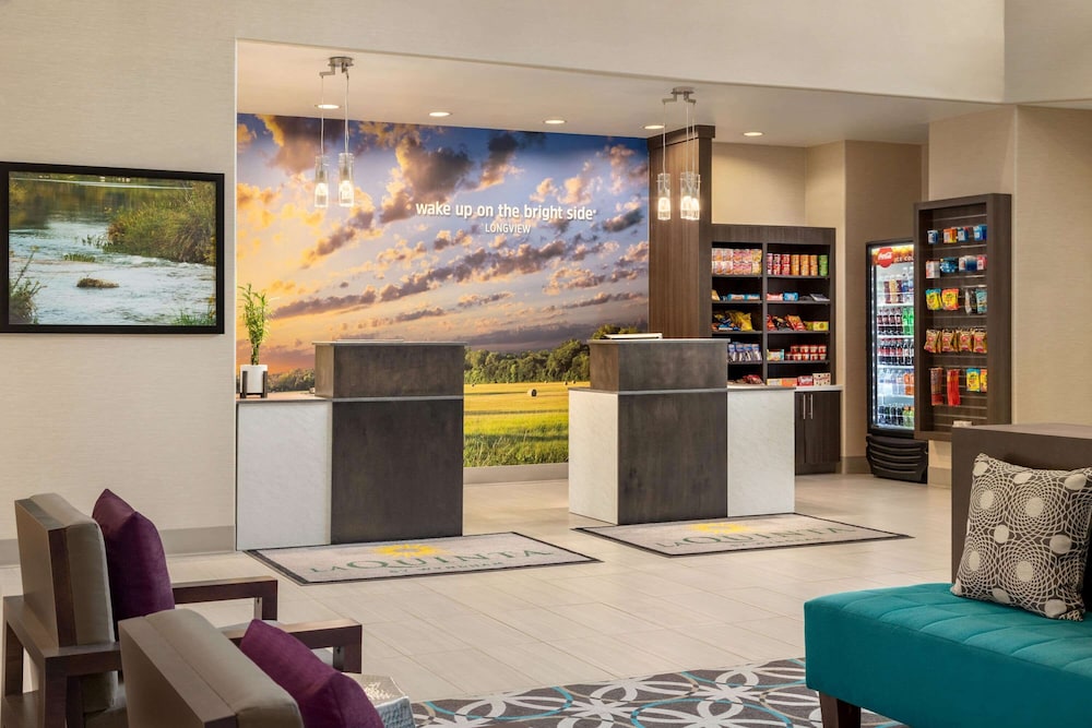 La Quinta Inn & Suites by Wyndham I-20 Longview South 7/43