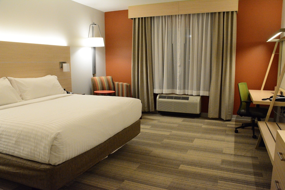 Holiday Inn Express Suites Lexington Park California 19/54
