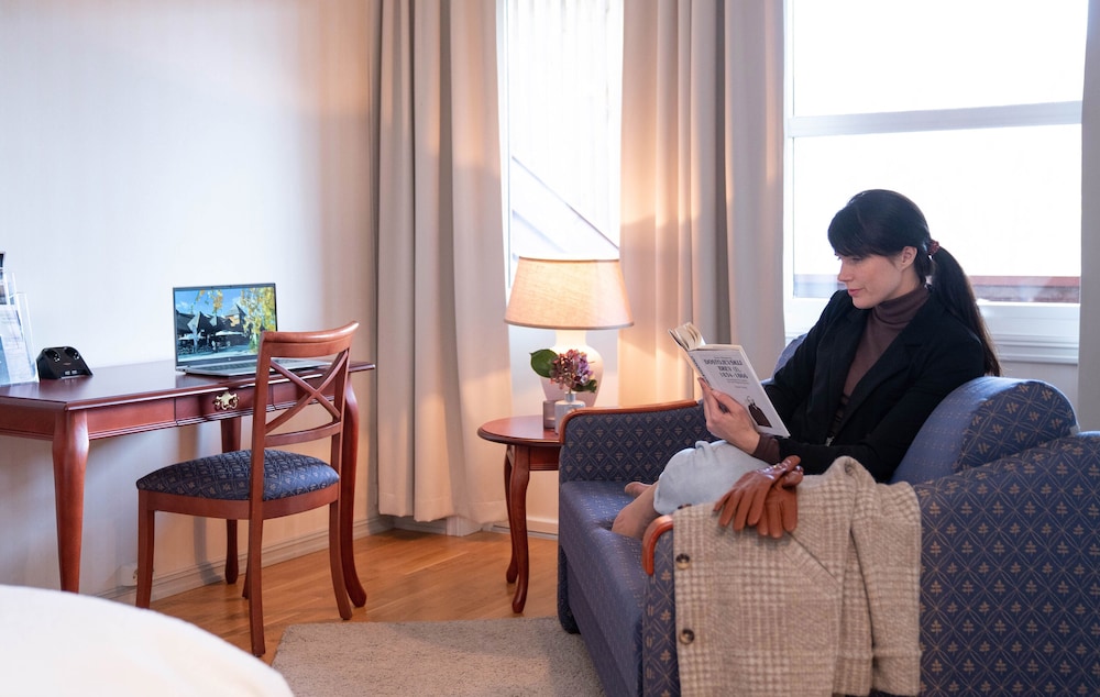 Lampeland Hotell 38/47