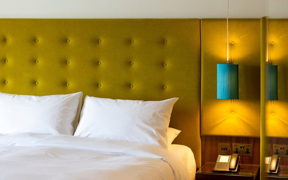 Garryvoe Hotel 13/53