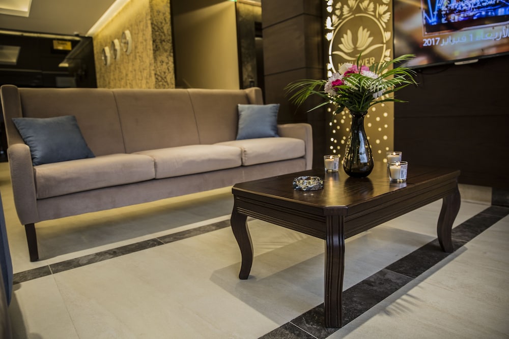 Naylover Hotel Suites 32/50
