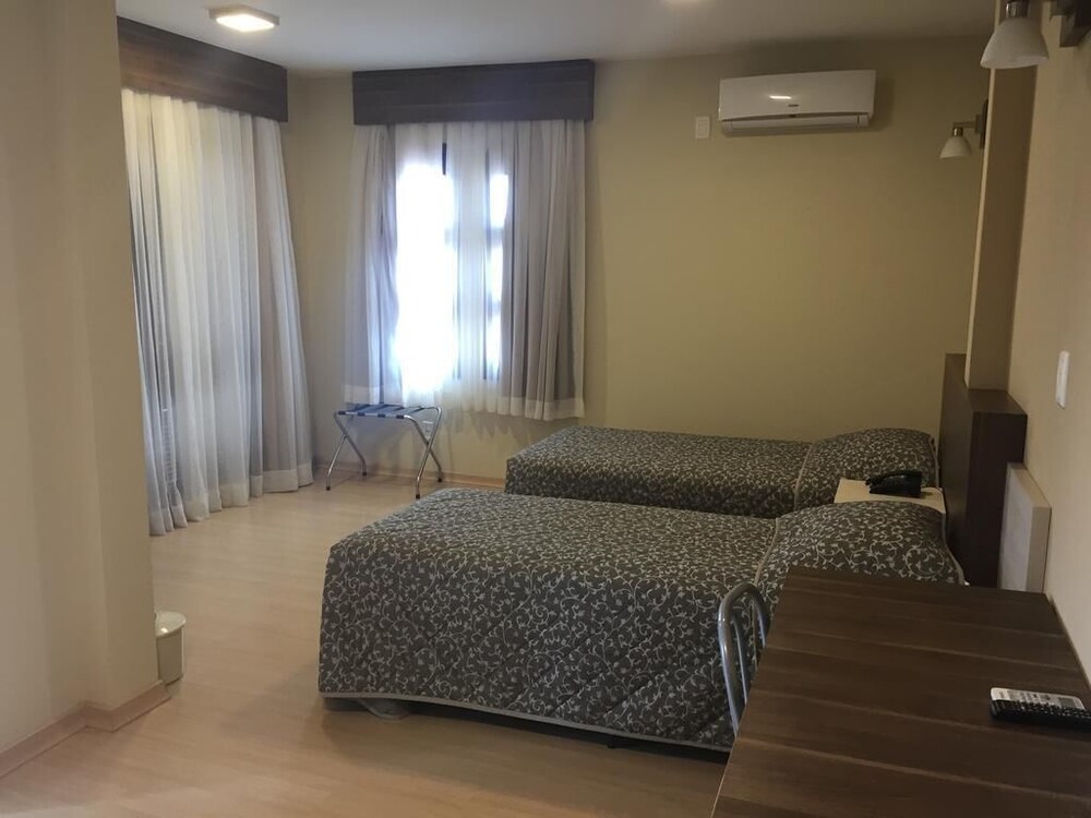 Klein Ville Dois Irmaos 24/29
