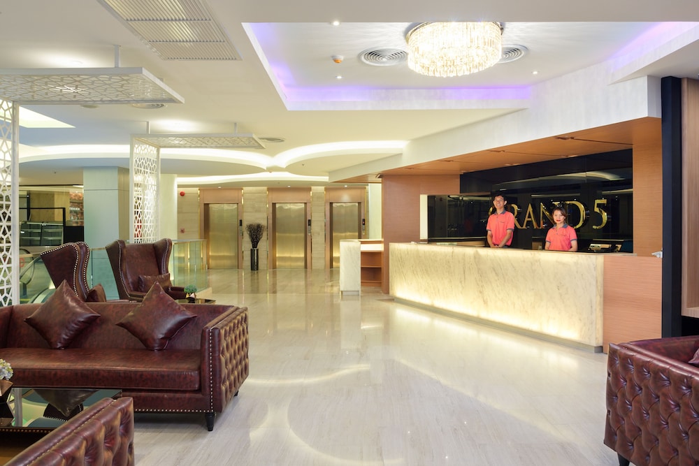 Grand 5 Hotel Plaza Sukhumvit Bangkok 6/63