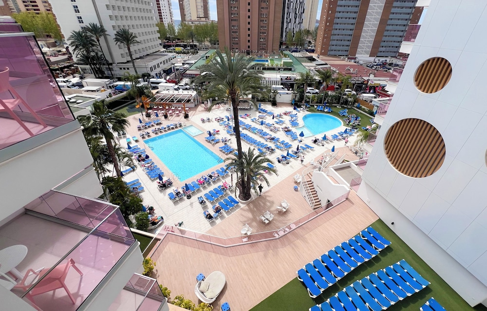 Ambassador Playa I 53/62