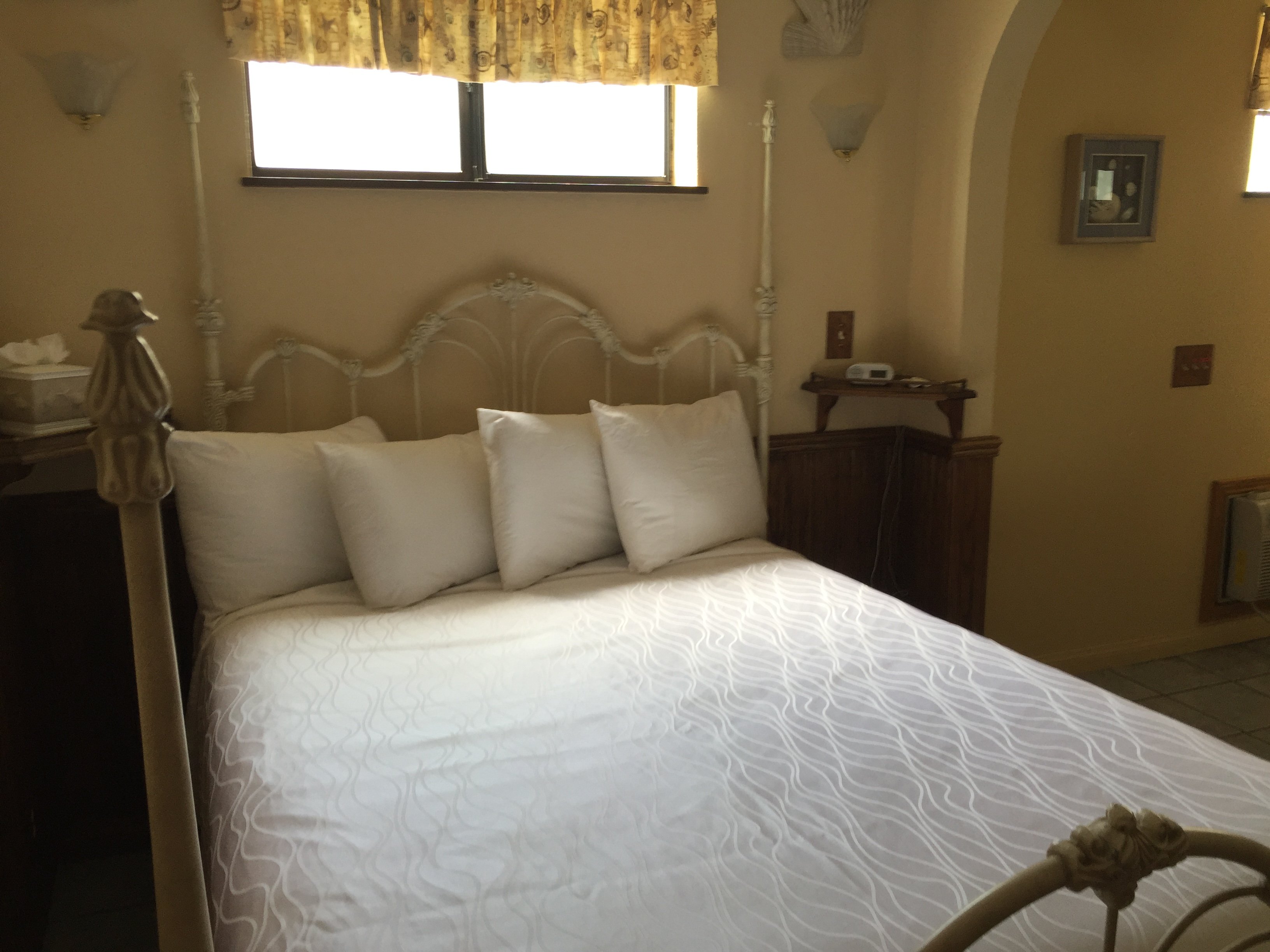 Seacrest Inn 12/42