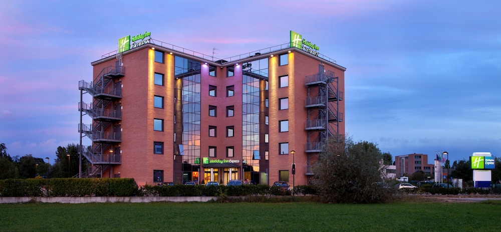 Holiday Inn Express Reggio Emilia 1/61