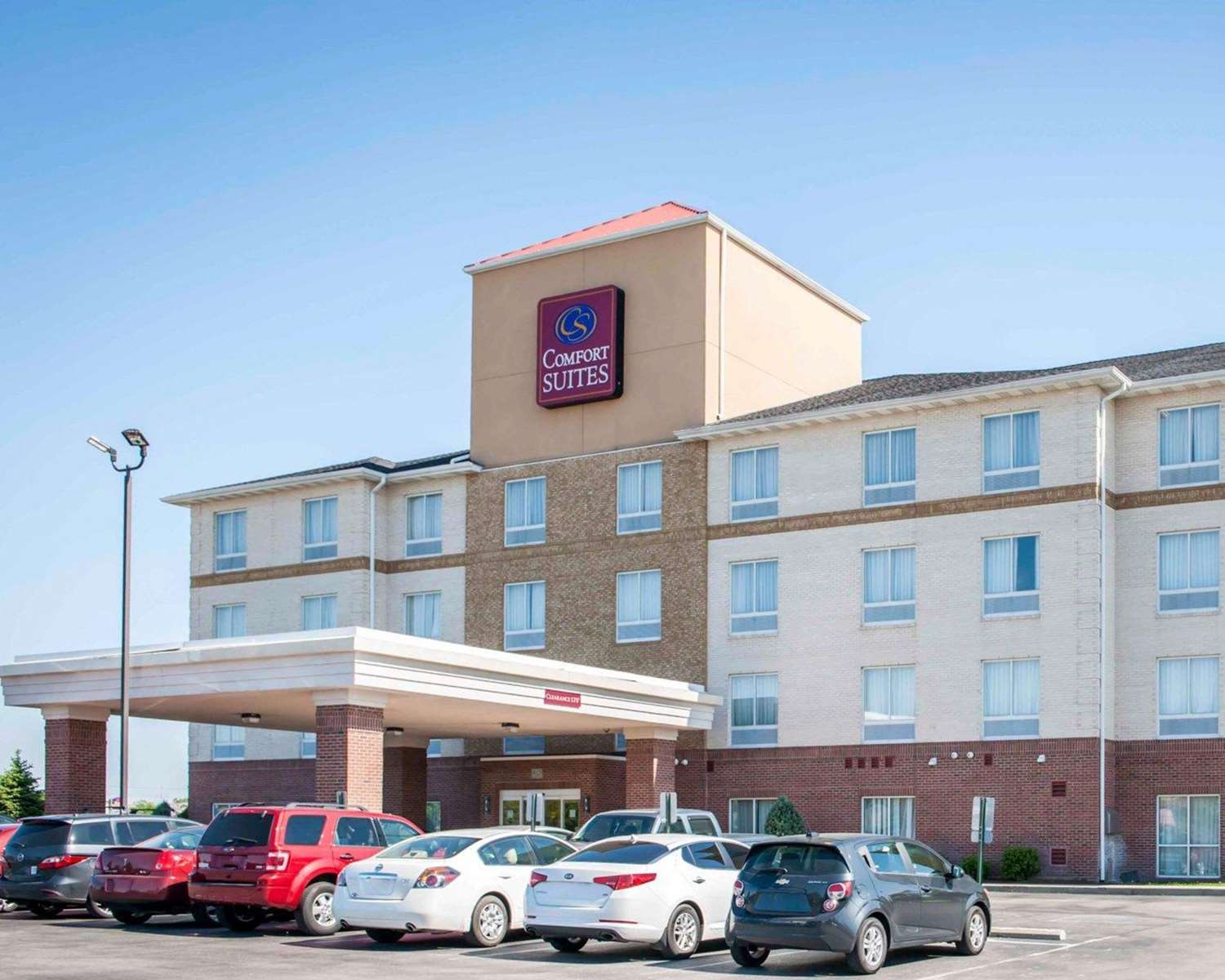 Comfort Suites Southport 19/21