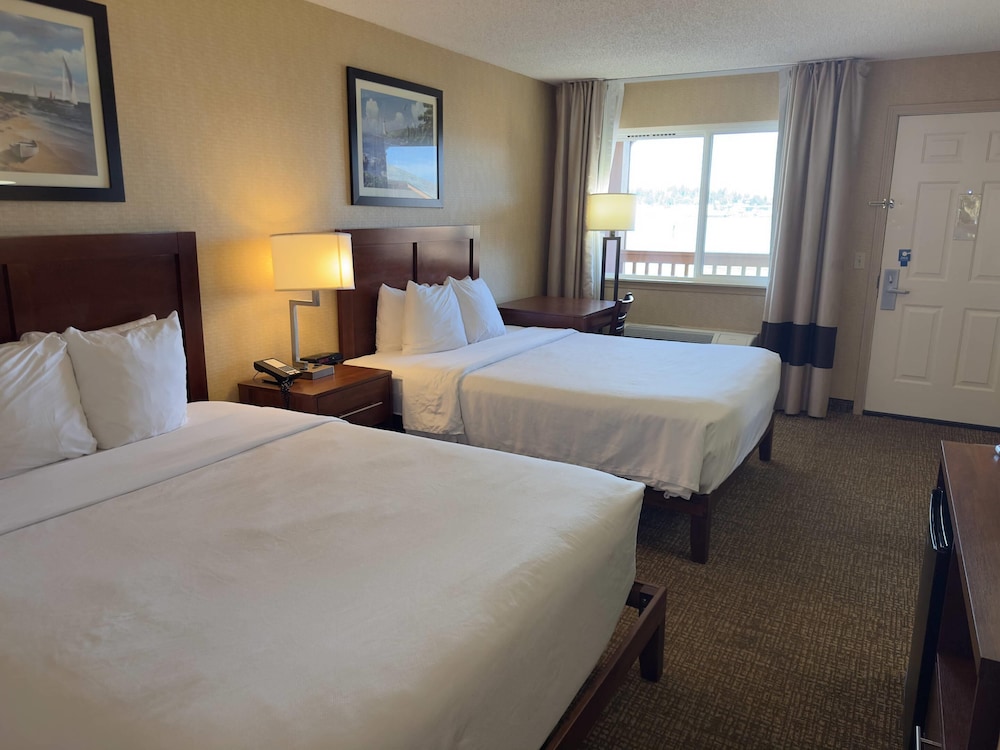 غرفة بسريرين كوين، Comfort Inn On The Bay 3/10