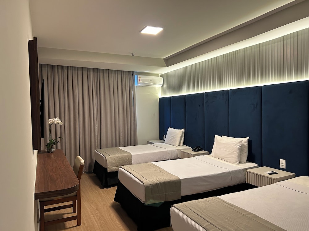 غرفة قياسية ثلاثية بسرير مزدوج وسرير فردي، Americas Benidorm Hotel 5/10