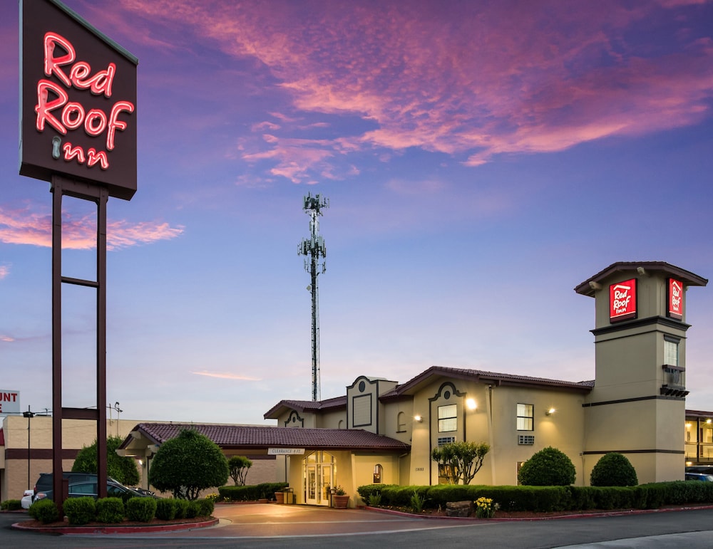 Red Roof Inn Dallas - Richardson 25/35