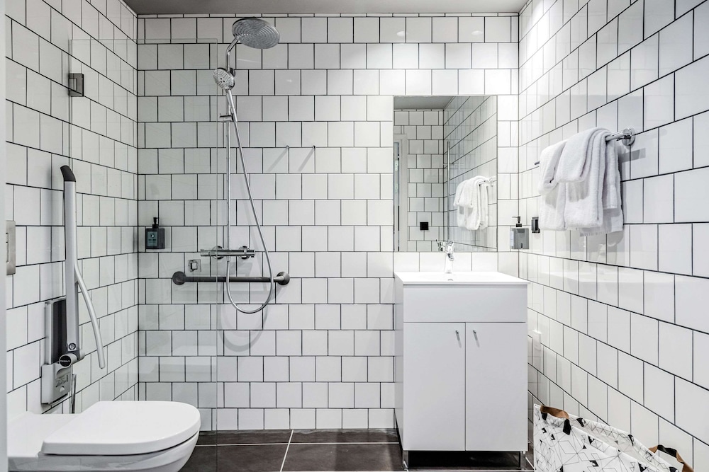 Comfort Solna 45/46