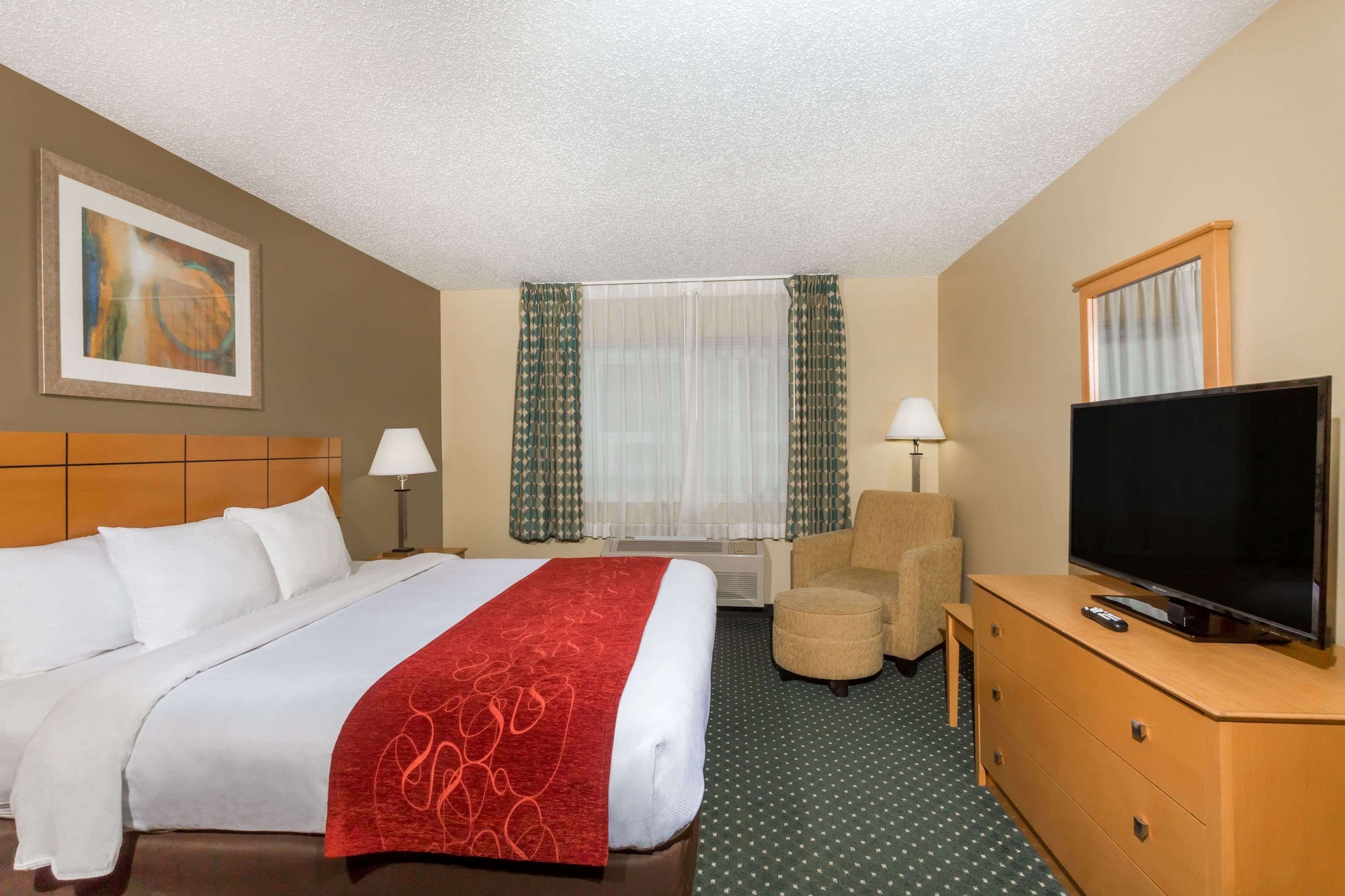 ROOM, QUEEN BED, ACCESSIBLE