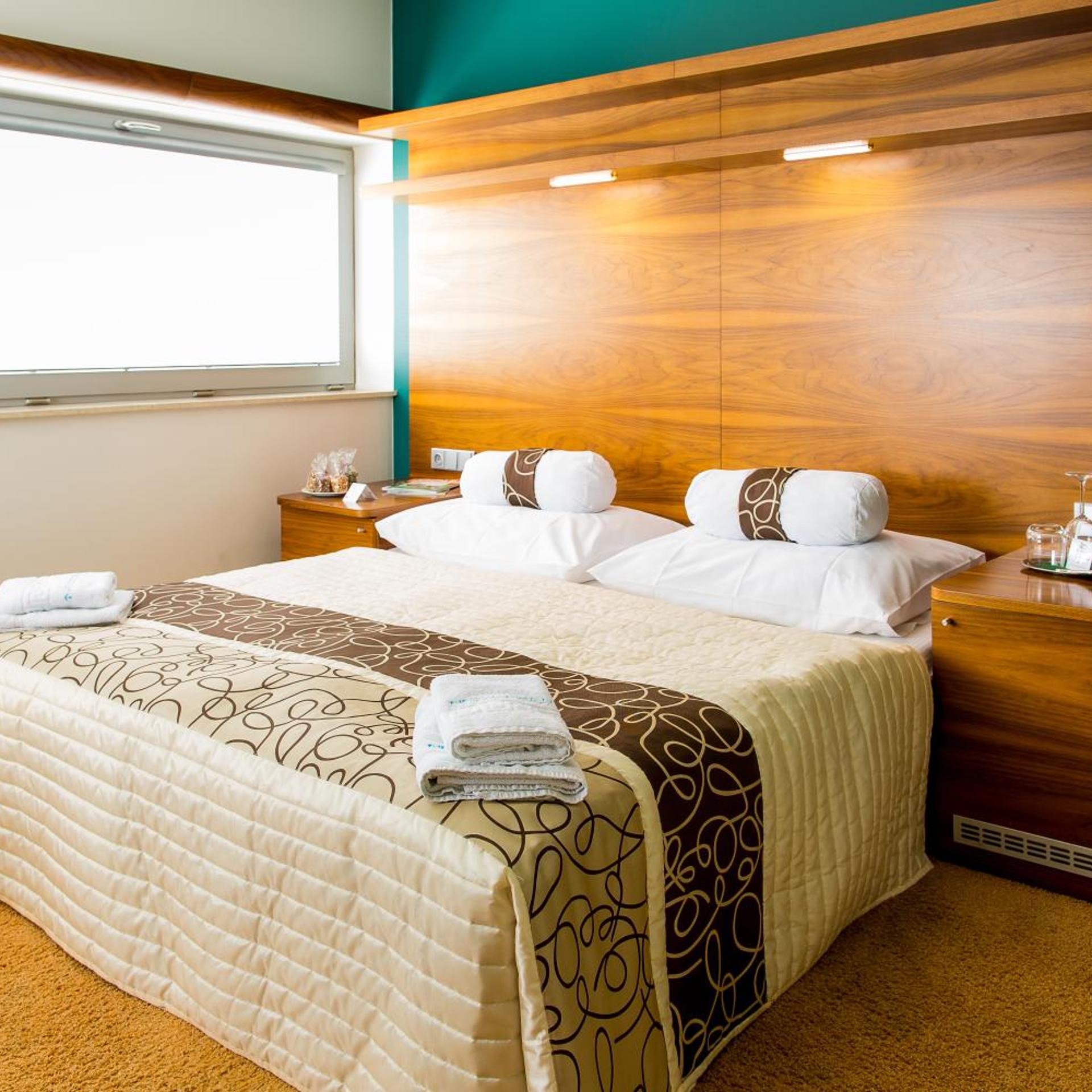 Officer, Deluxe, Cabin, Double or Twin Bed