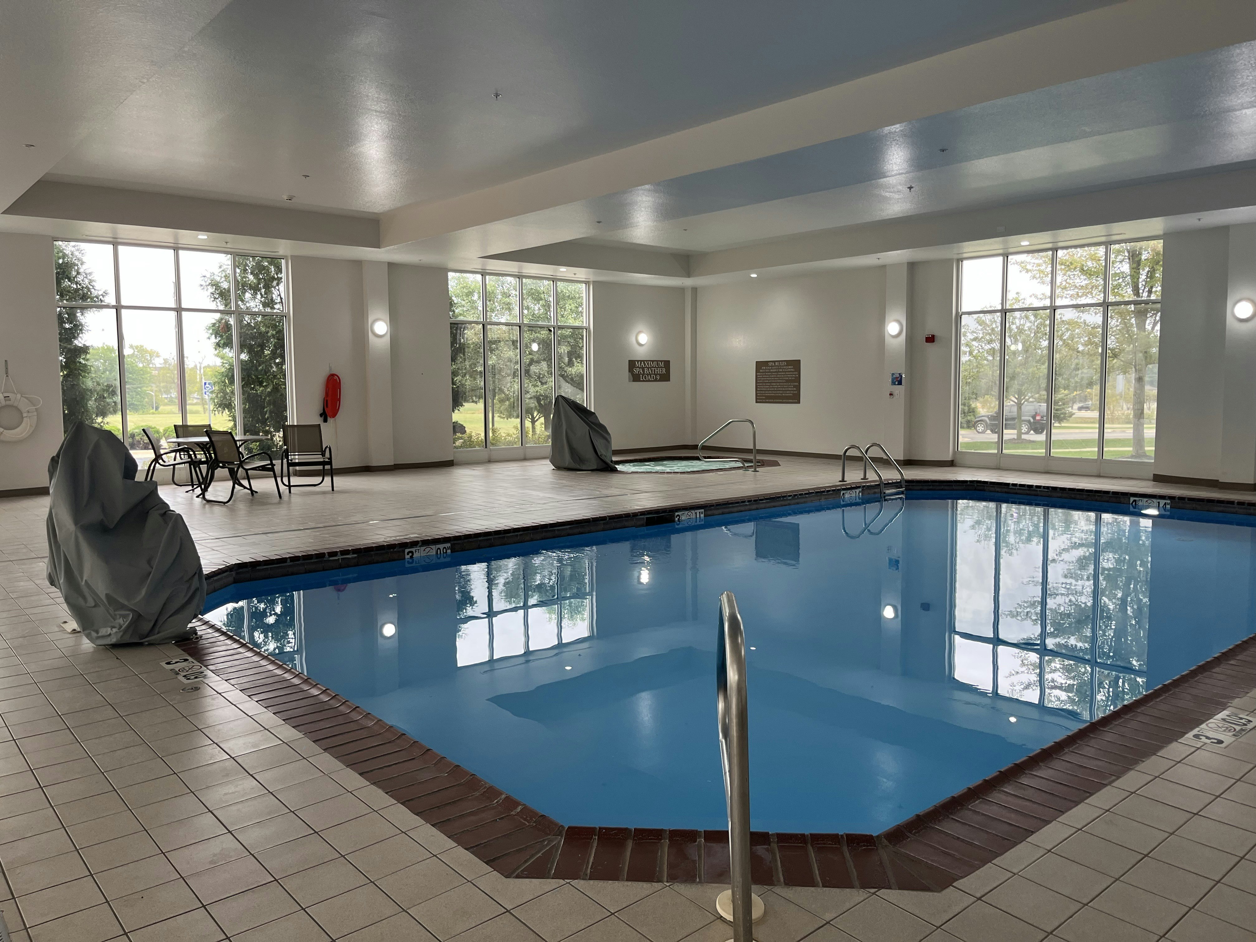 Holiday Inn Purdue - Fort Wayne 11/36
