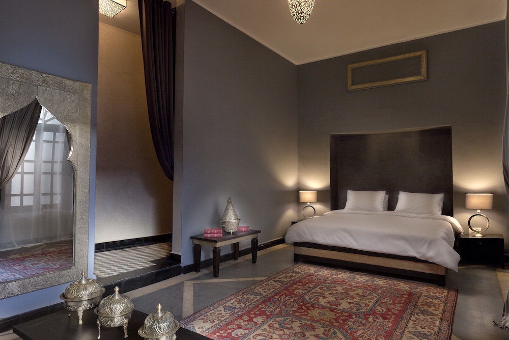 PALAIS BAHIA FES 28/76