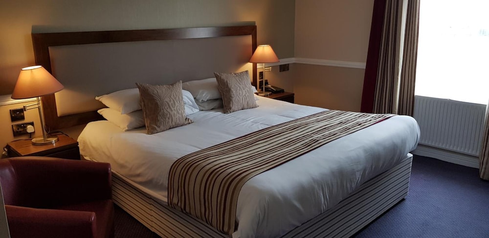 CAHIR HOUSE HOTEL 14/54