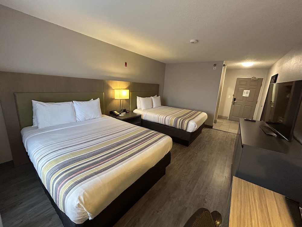 ROOM, 2 QUEEN BEDS
