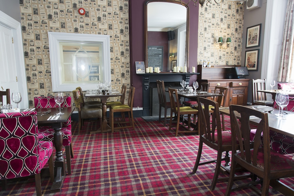 George Hotel 45/47