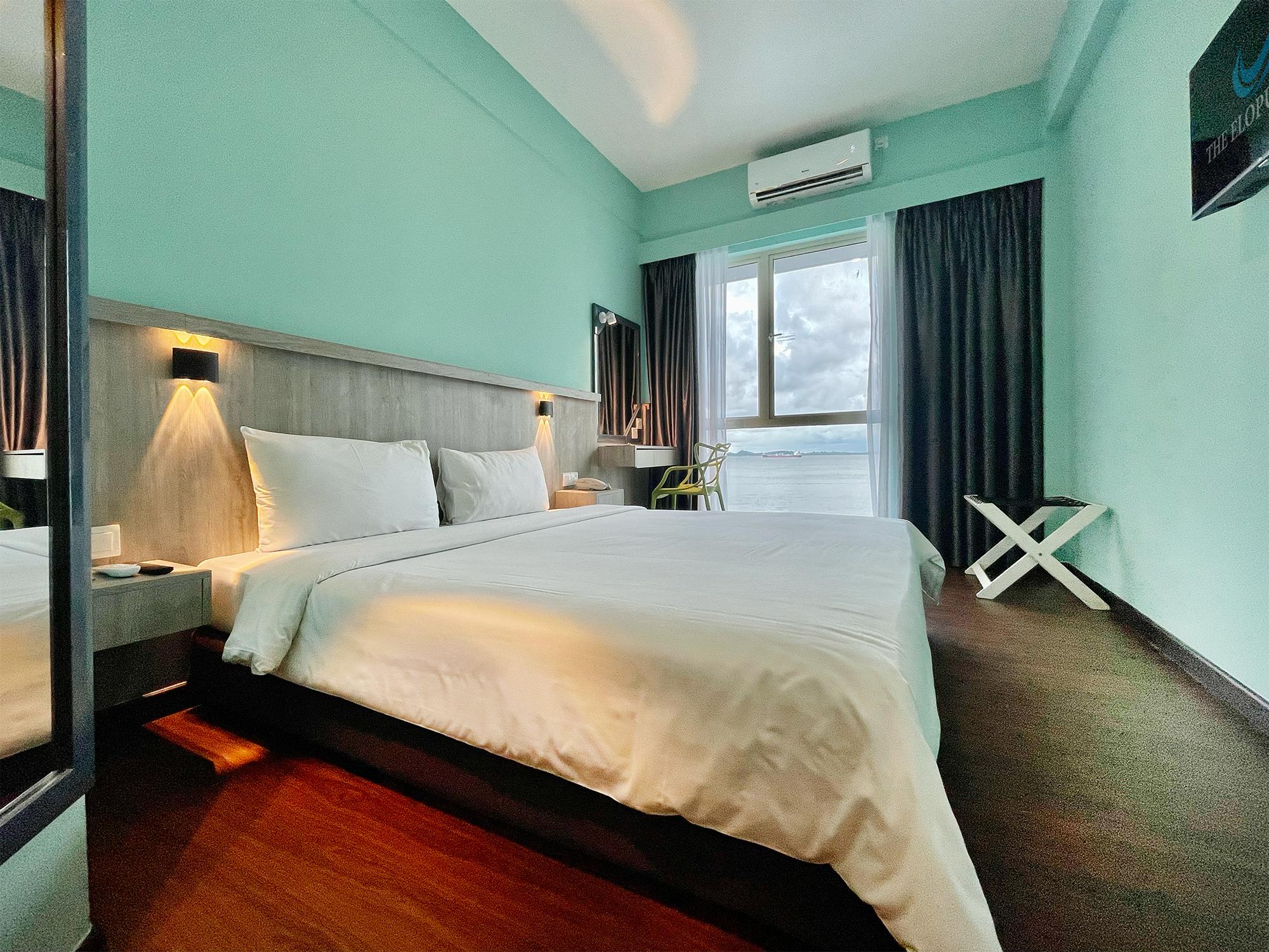 Superior, King Bed, Sea View