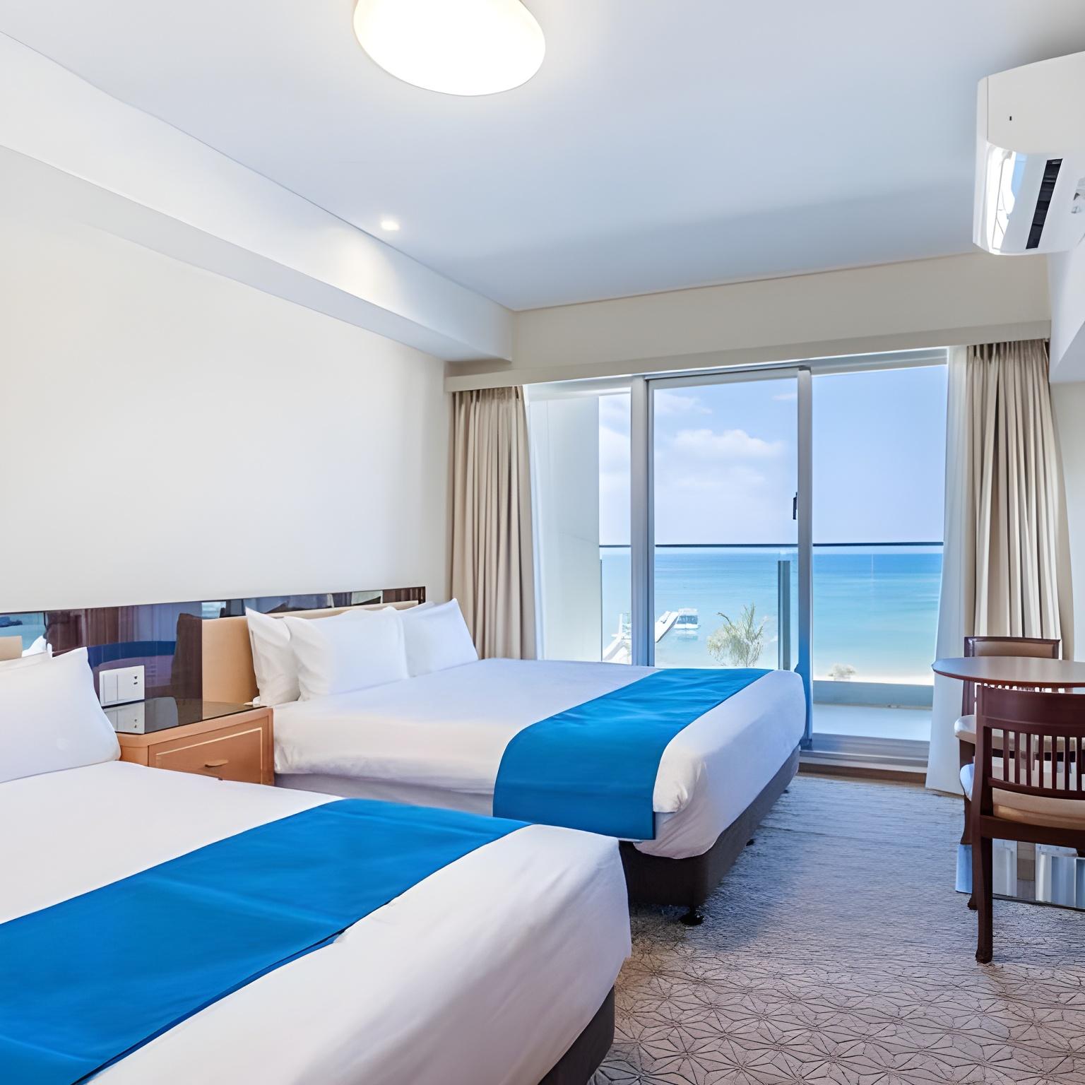 Lch, Suite, Twin Beds
