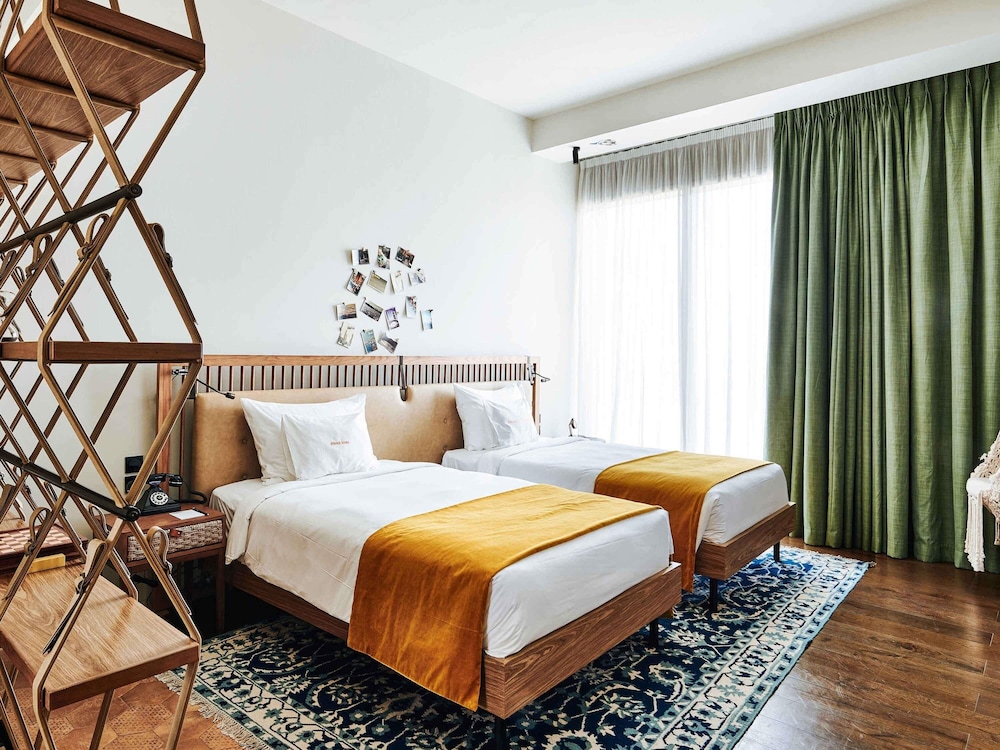 Glamping, Twin Beds, Large