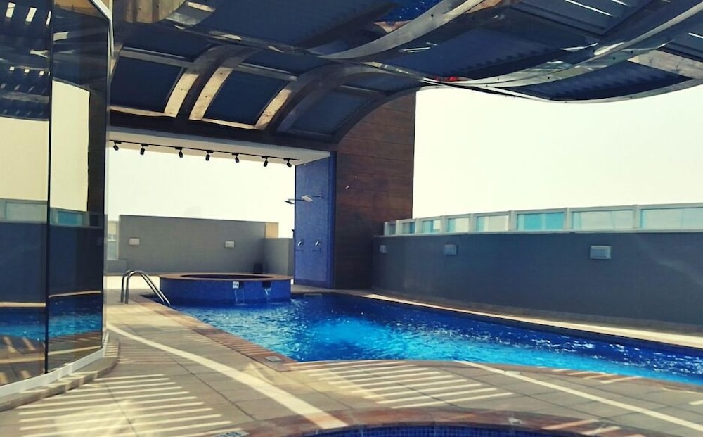 Al Hayat hotel 34/40