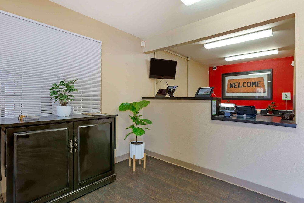 Extended Stay America Phoenix Scottsdale North 3/38
