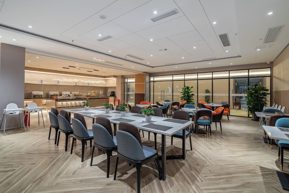 Rezen Select Hotel (Shanghai International Tourism Resort, Chuansha) 49/53