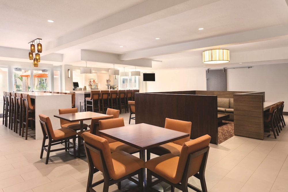 Hyatt House San Diego Sorrento Mesa 30/50