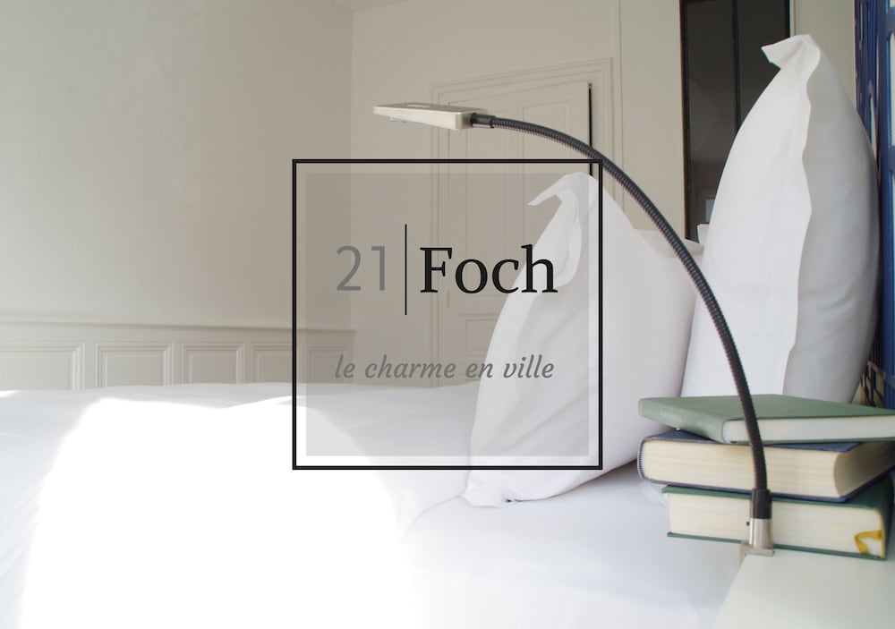 Hotel 21 Foch 22/50