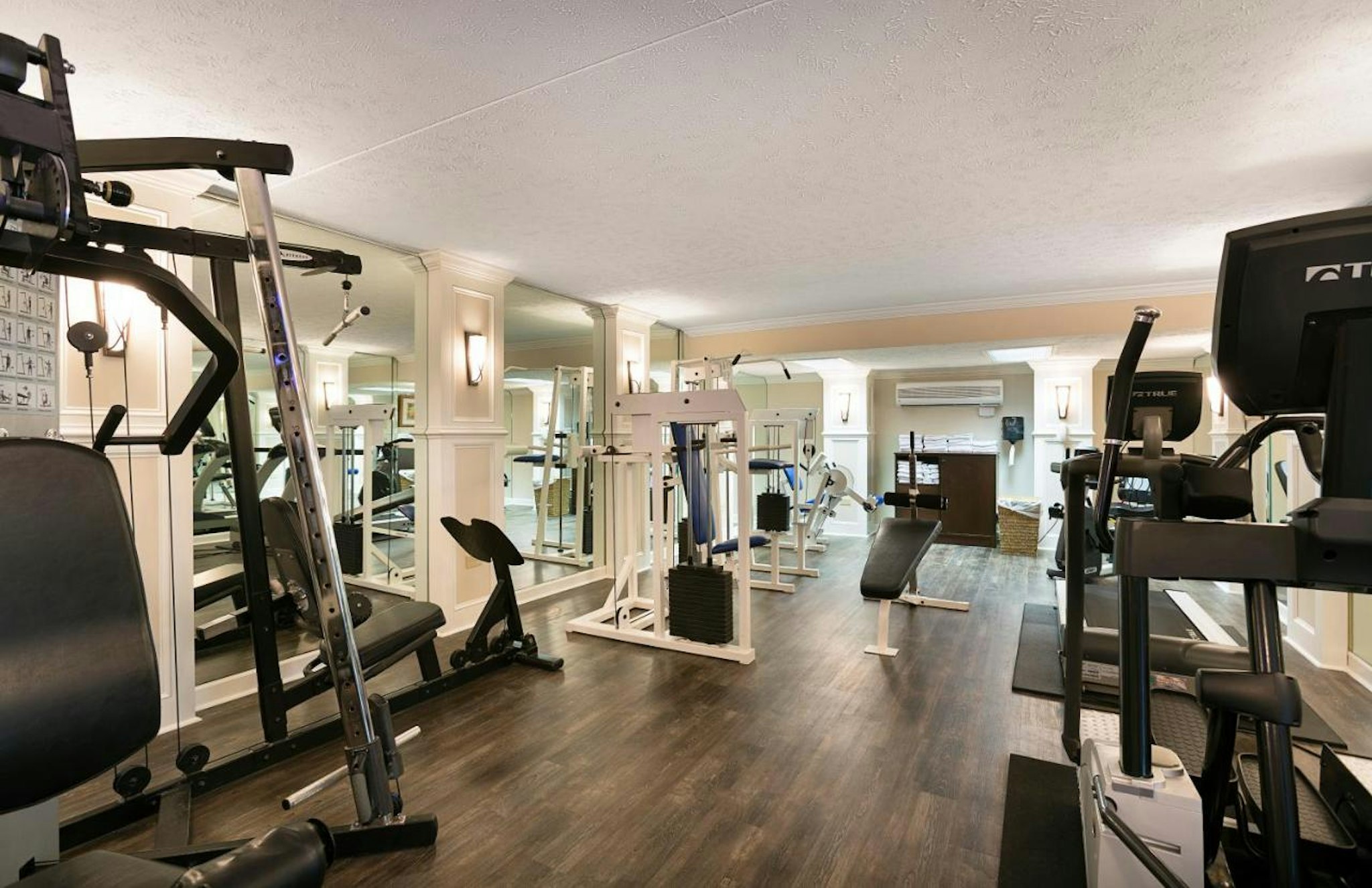 Sea Crest Oceanfront Resort 27/67