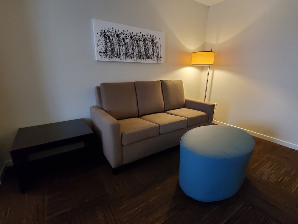 Sleep Inn & Suites Wisconsin Rapids, WI 23/35