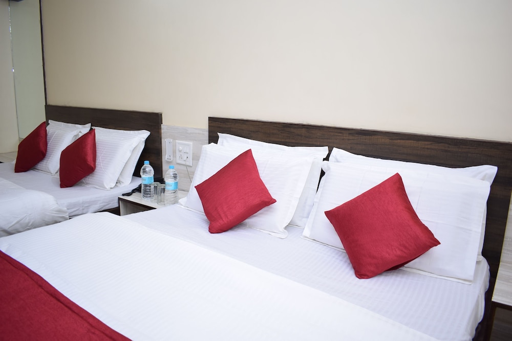 Hotel Shivansh Inn By Sky Stays 13/21