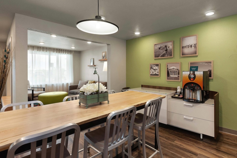 WoodSpring Suites Quantico 32/42
