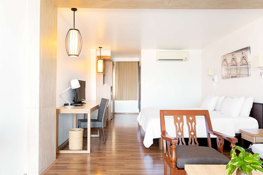 Best Western Phuket Ocean Resort 34/50
