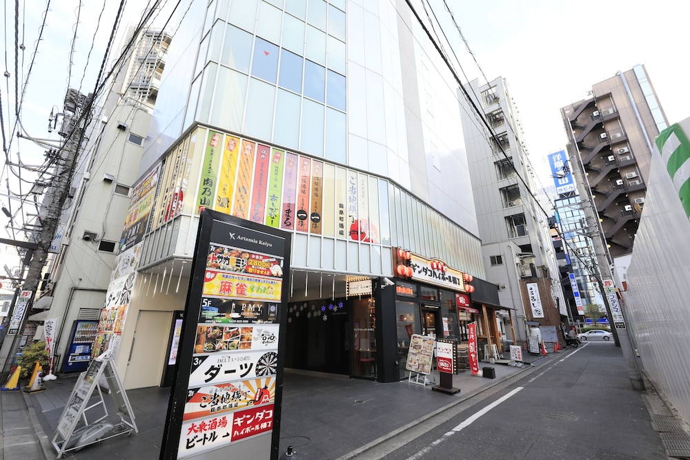 Hotel Famy Inn Kinshicho 60/70