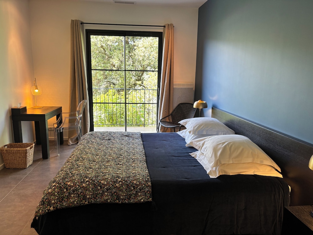 4 Bedrooms, Loft, 4 King Beds, Private Indoor Pool